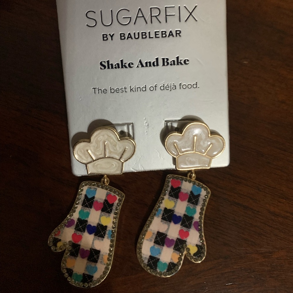 Sugar fix bakers mitten earrings